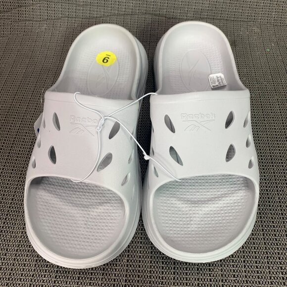 Reebok Mens Size 9 Gray Slip-On Sandals Comfort Cushioned Lightweight - Picture 1 of 7